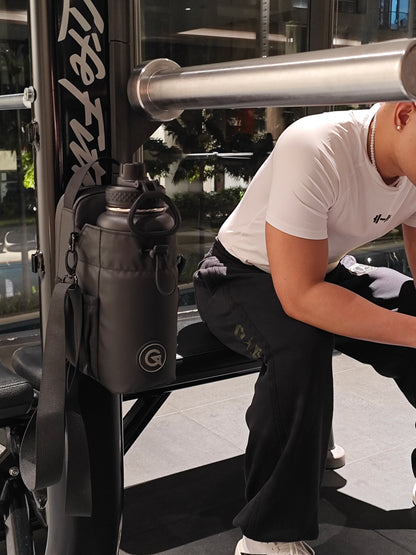 ANTIGRAVITY Magnetic Gym Bag