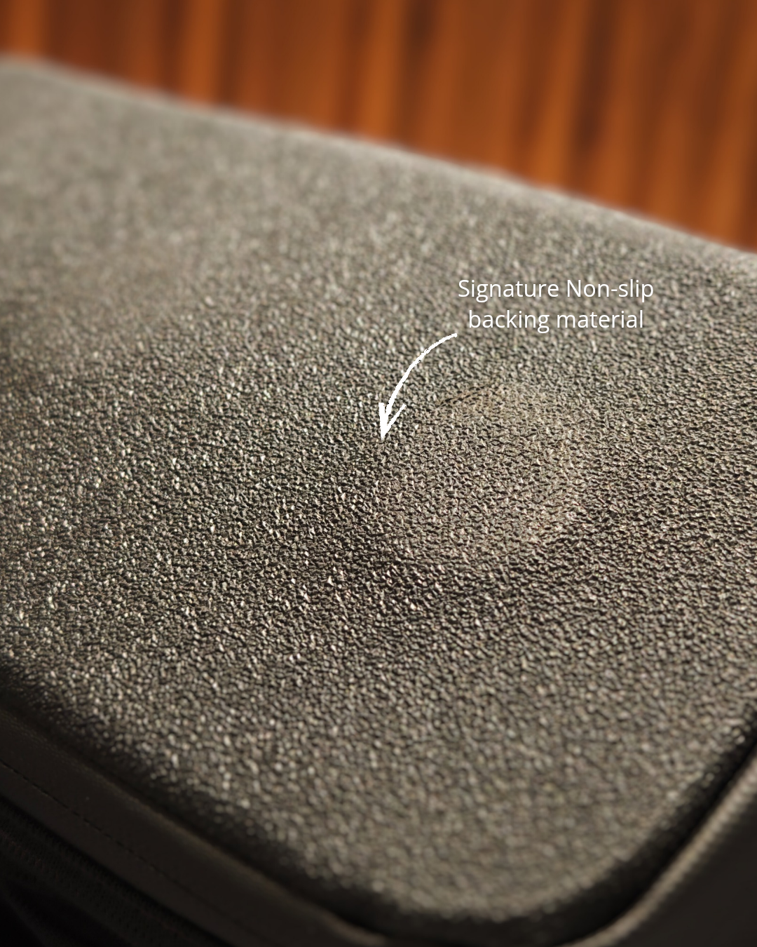 ANTIGRAVITY Magnetic Gym Bag