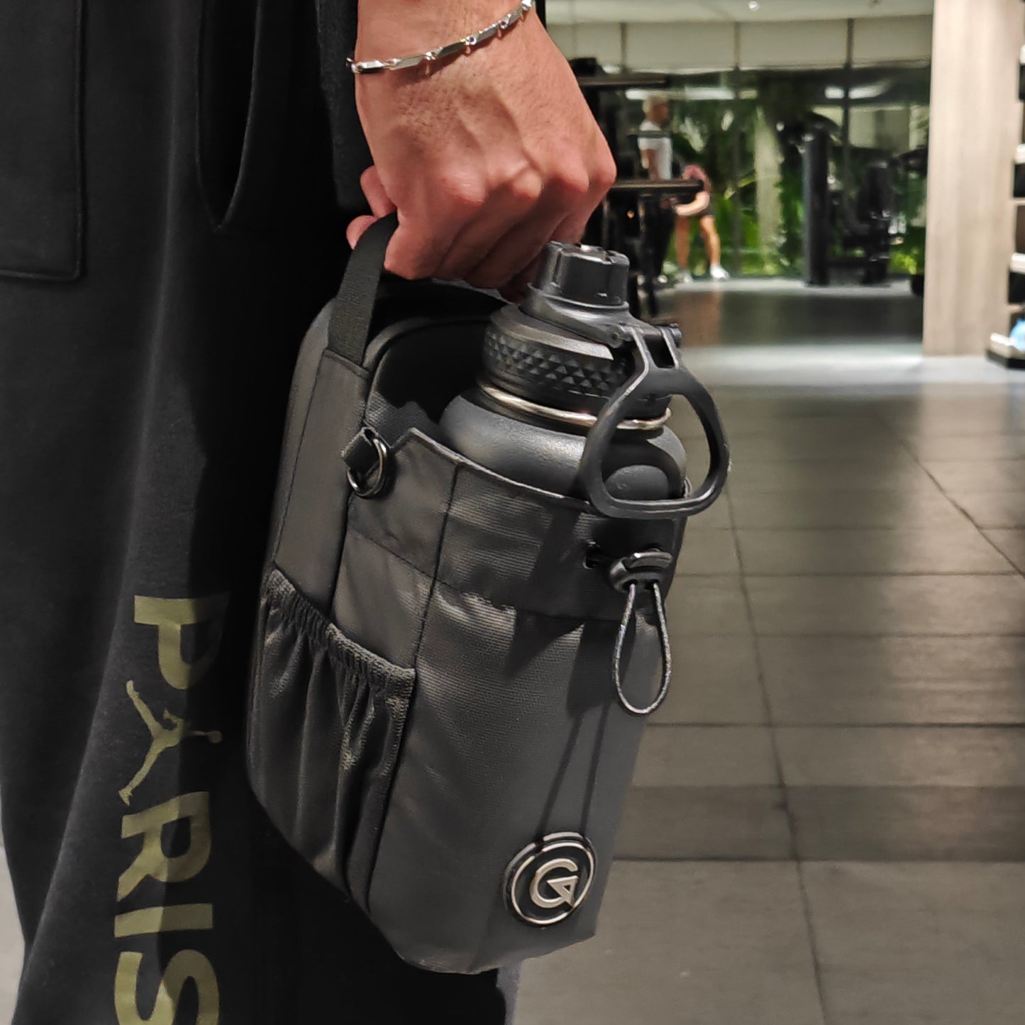 ANTIGRAVITY MAGNETIC GYM BAG